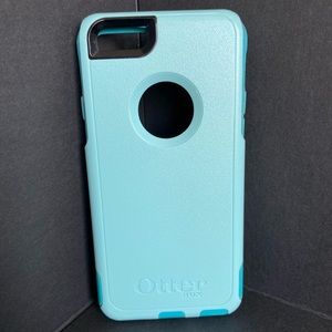 Teal/Blue Otterbox 6/6s phons case